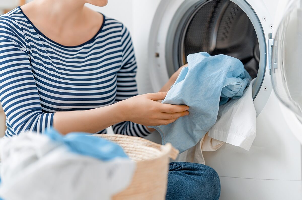 How to Clean Linen Clothes